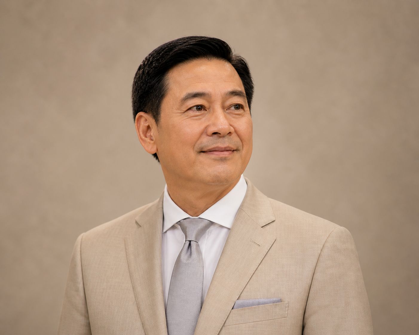 Mr. Ricardo Santos